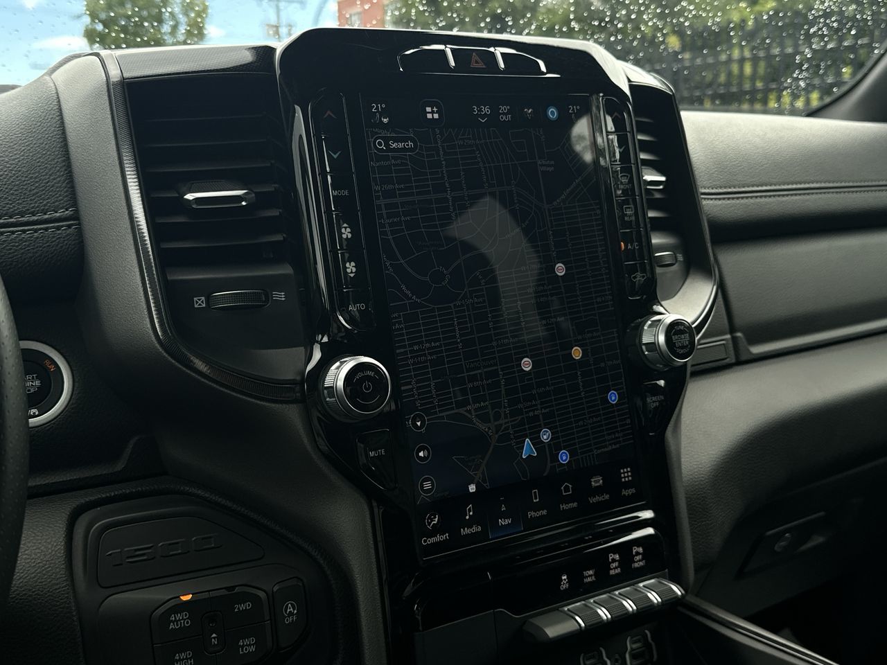 2022  RAM 1500 Crew Cab 4x4 (DT)