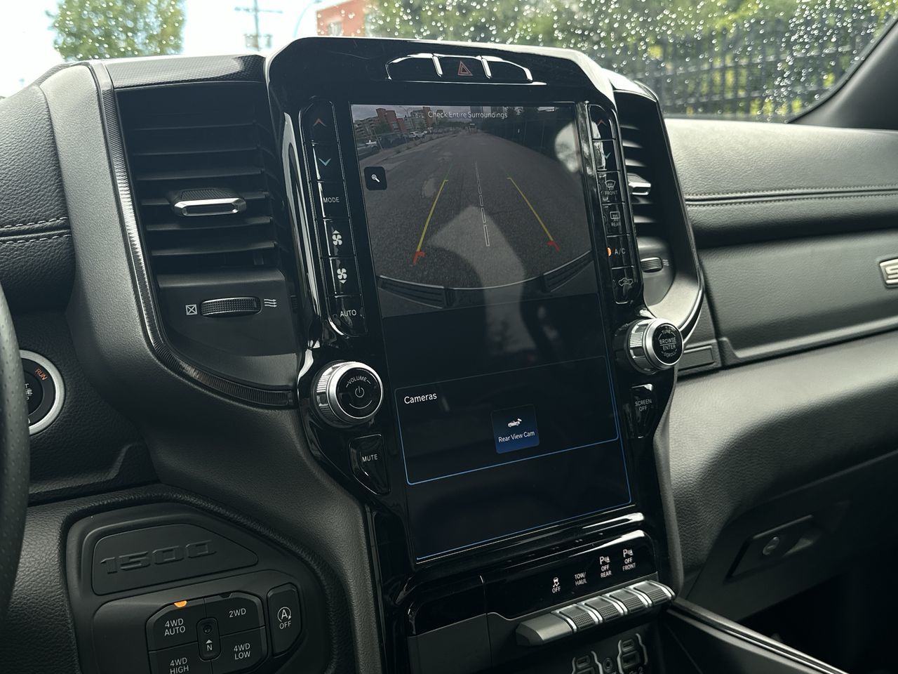 2022  RAM 1500 Crew Cab 4x4 (DT)