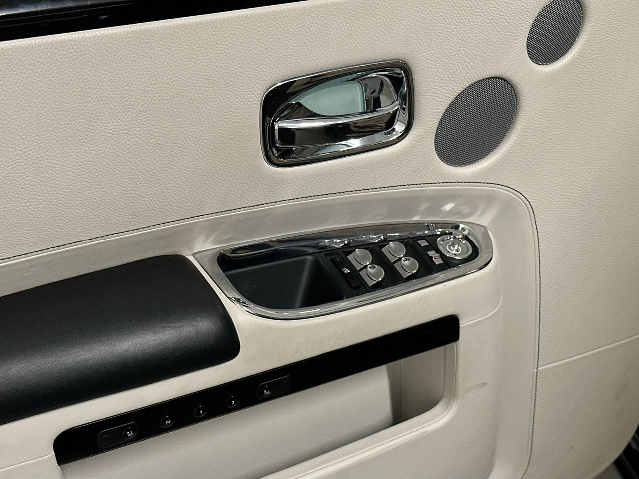 Rolls-Royce Ghost  2012 à , Colombie-Britannique