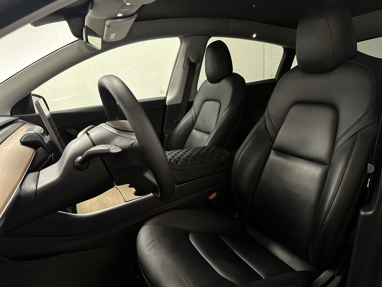 2021 Tesla Model Y in Vancouver, British Columbia