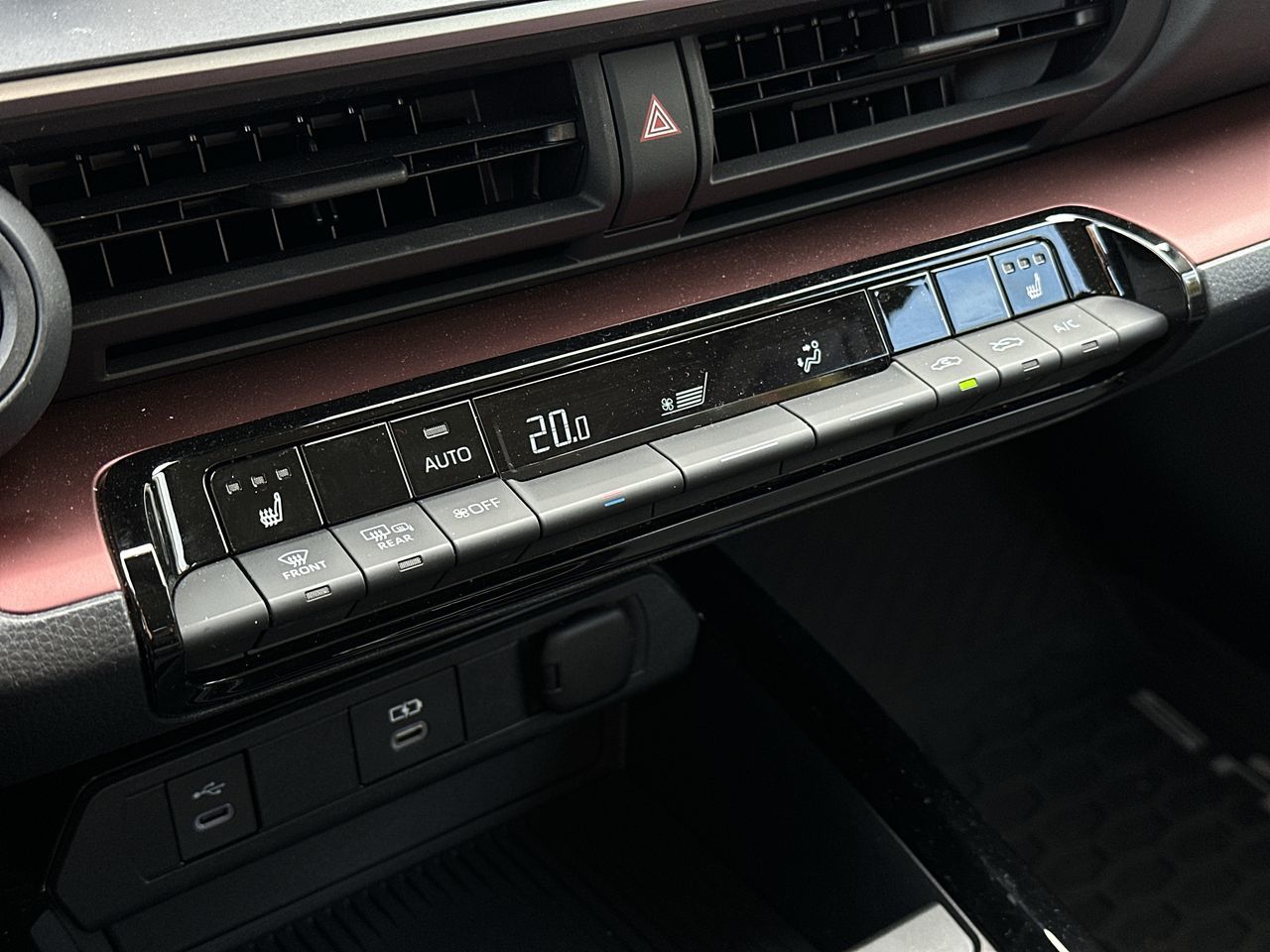 2024  Prius Plug-in Hybrid