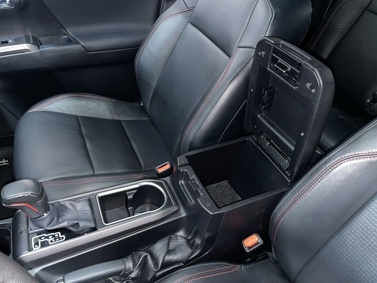 2021 Toyota Tacoma 4X4 in Vancouver, British Columbia