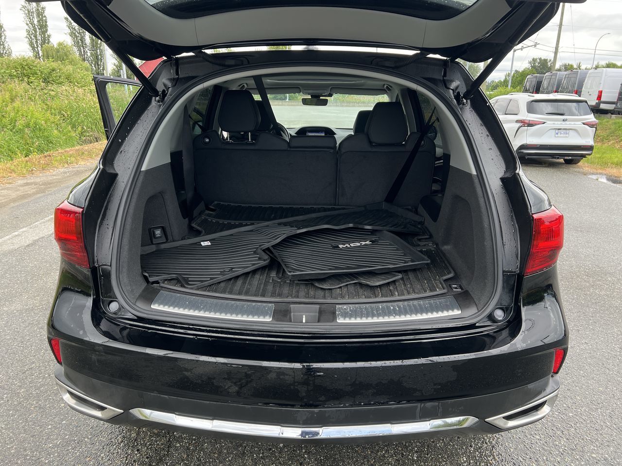 2018 Acura MDX in Langley, British Columbia