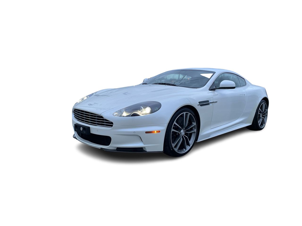 Aston Martin DBS  2010 à Langley, Colombie-Britannique