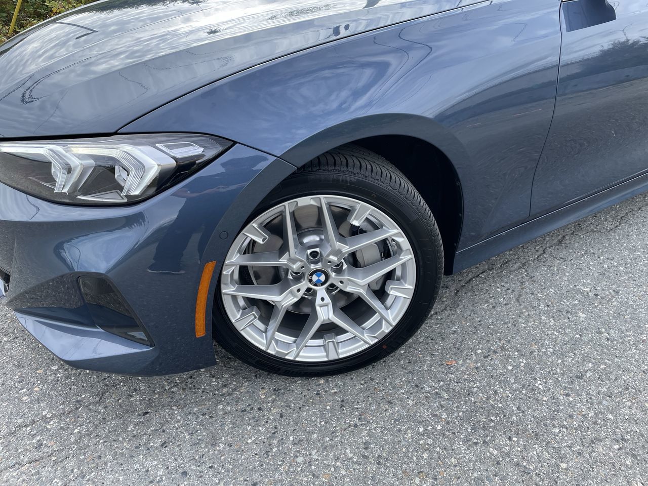 2026 BMW 330i