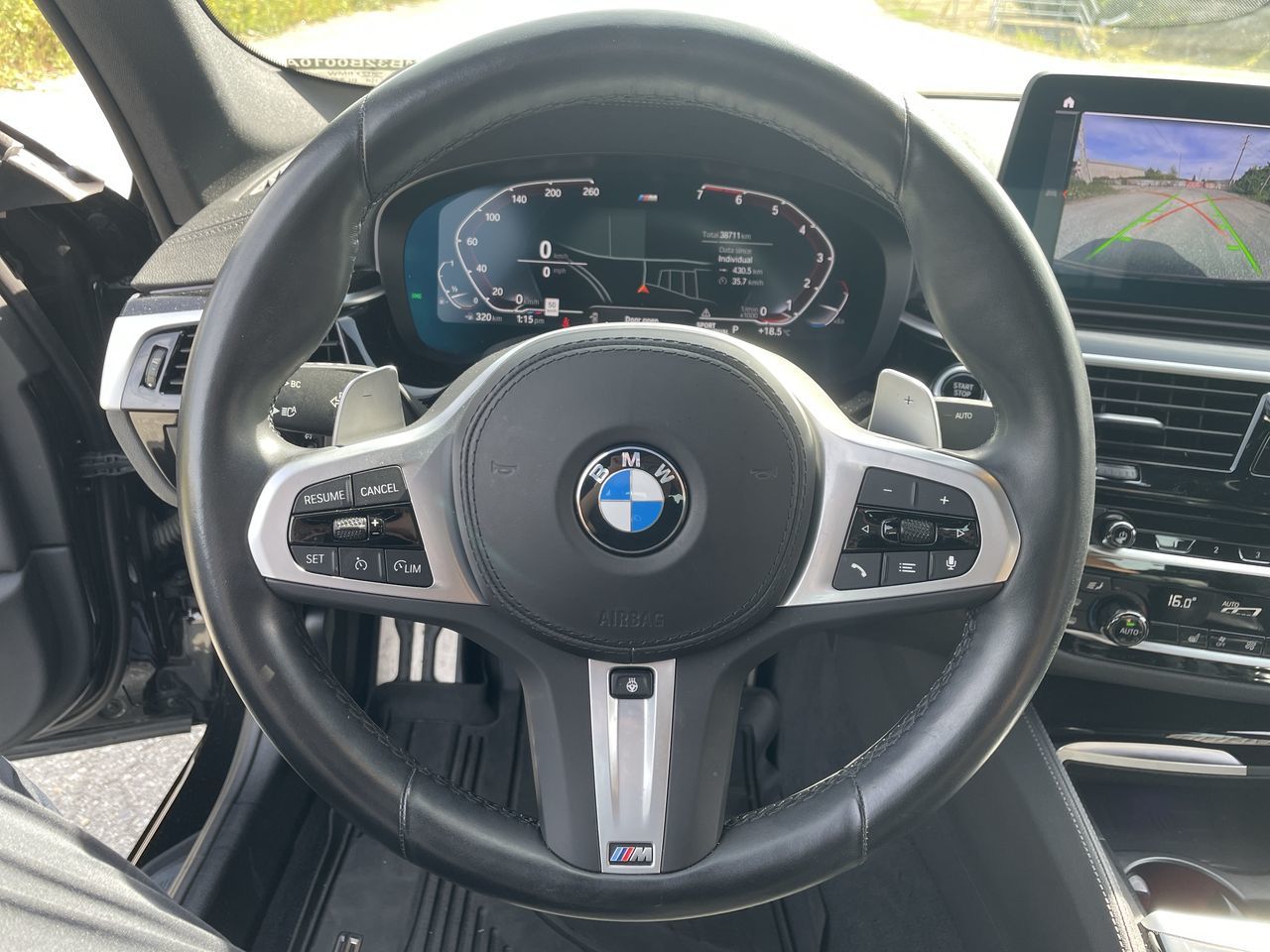 2023 BMW 530i