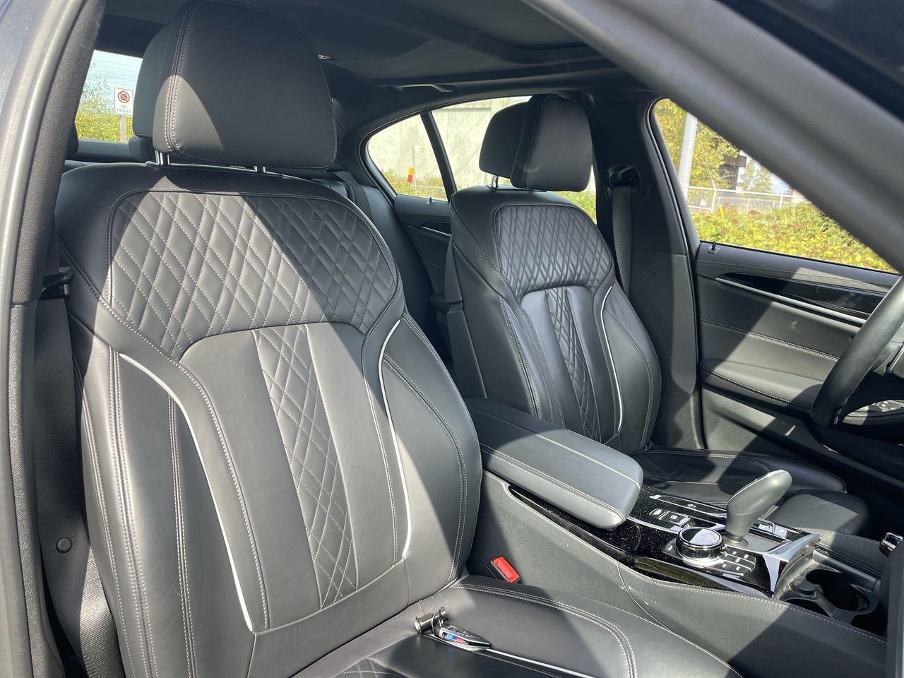 2023 BMW 530i
