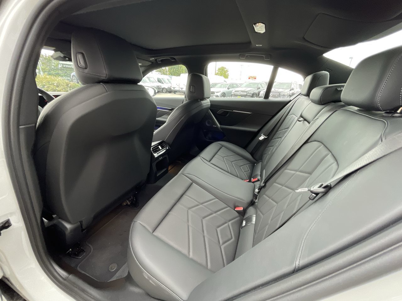 2026 BMW 530i