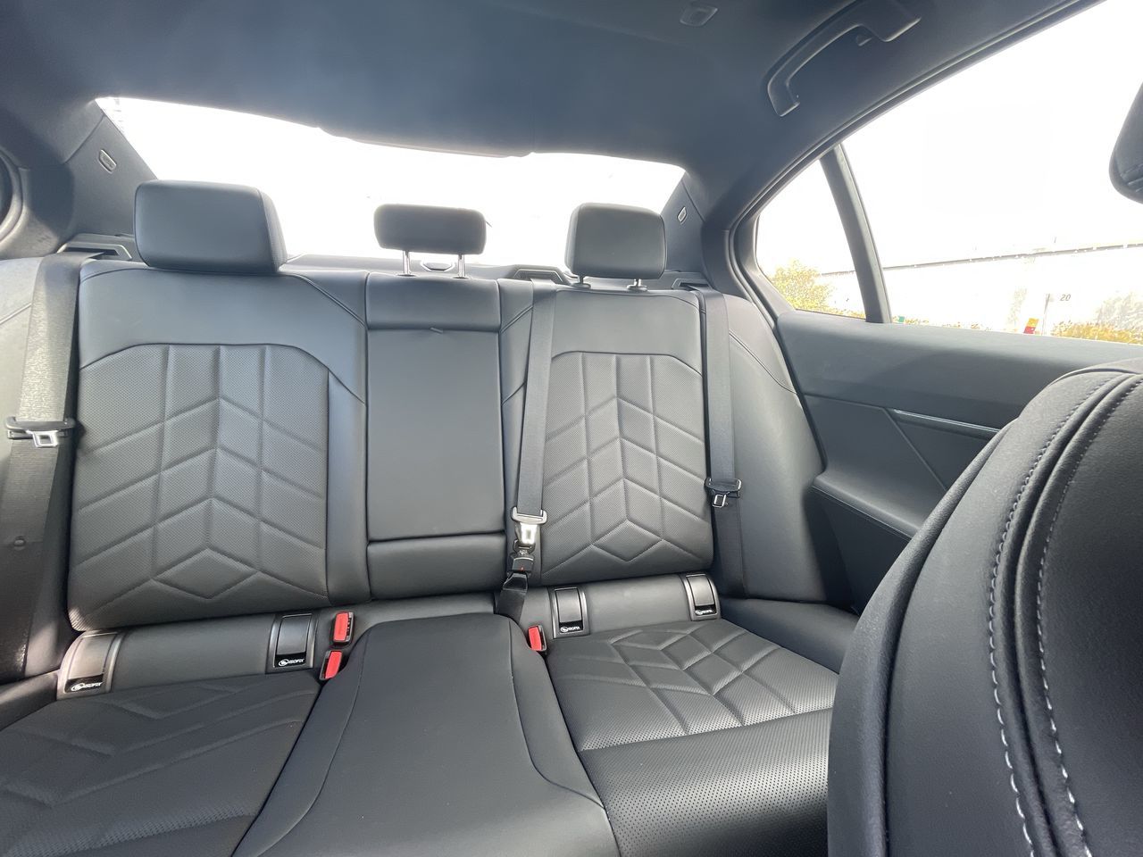 2026 BMW 530i