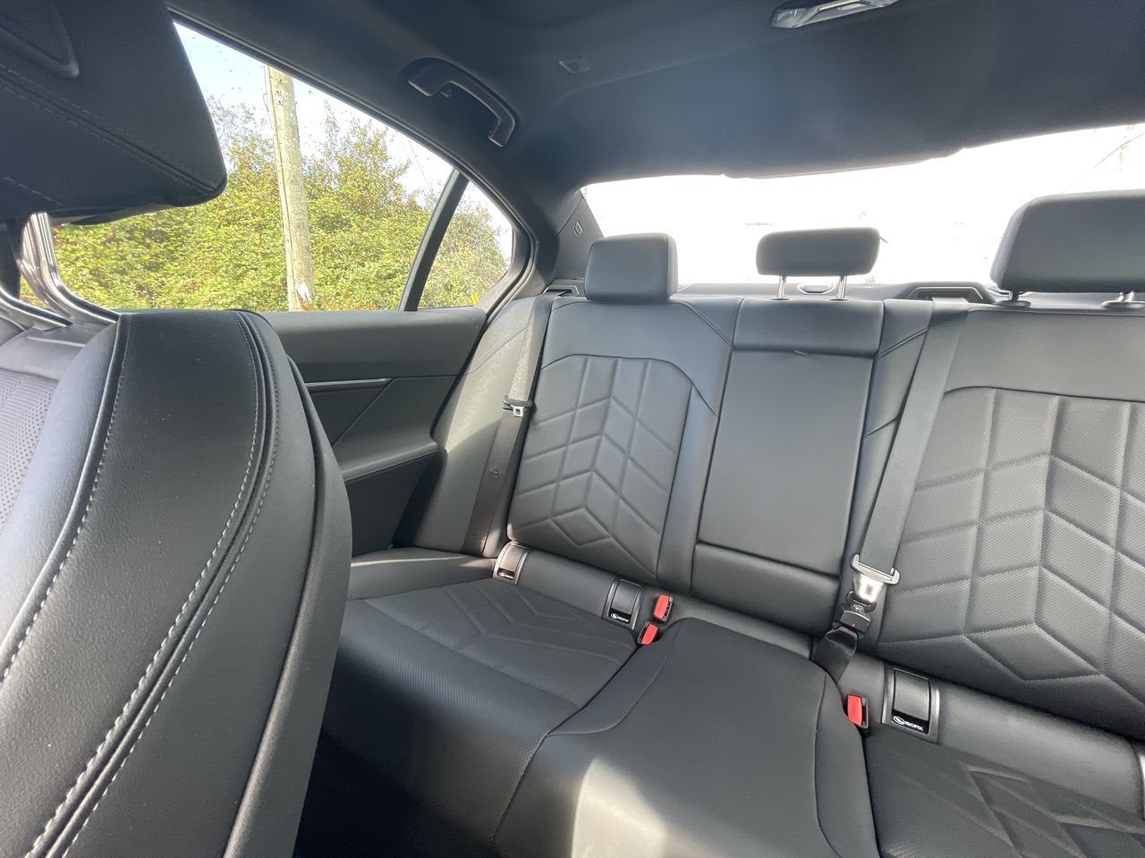 2026 BMW 530i