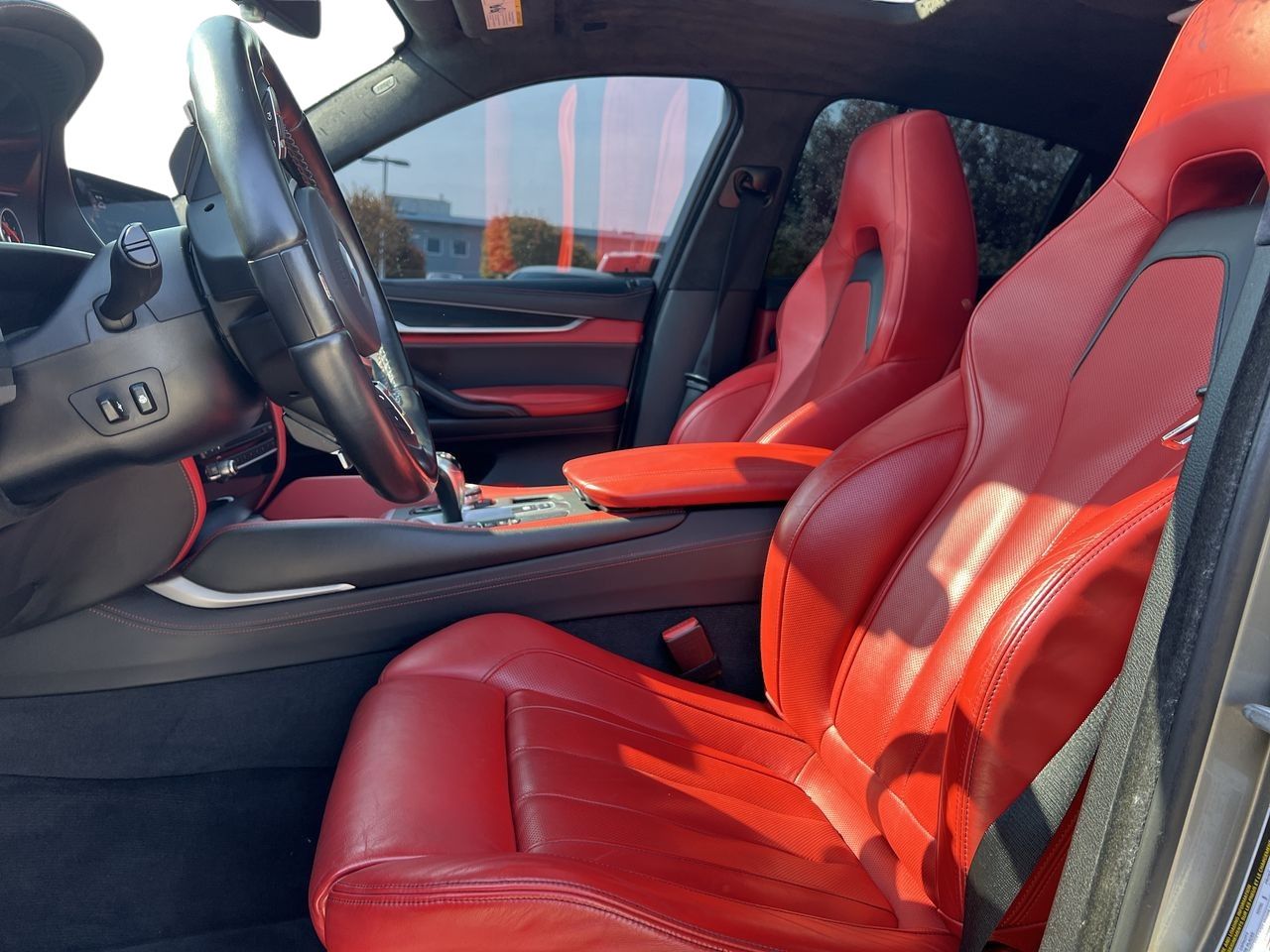 2016 BMW X6 M