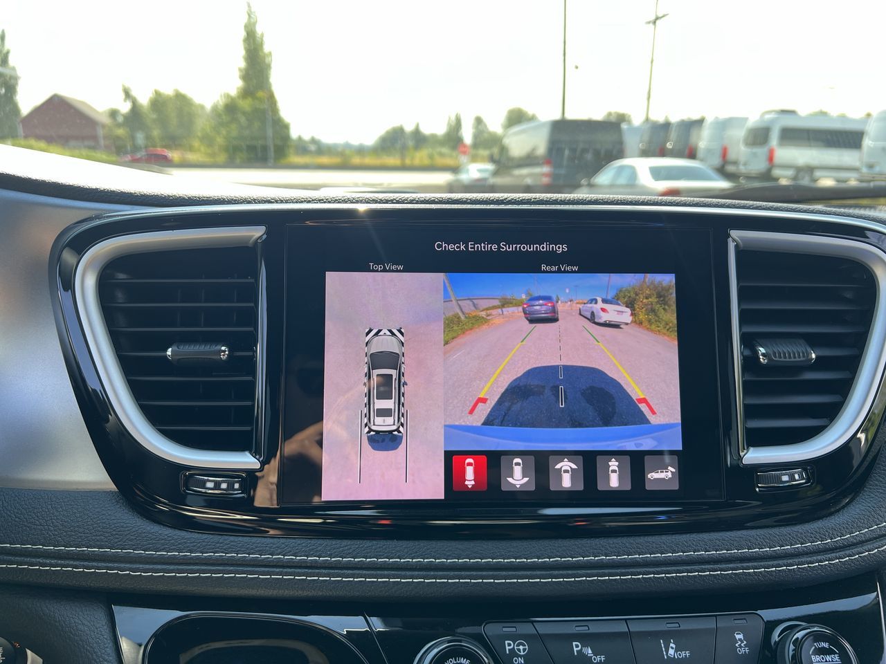 2022 Chrysler Pacifica in Langley, British Columbia