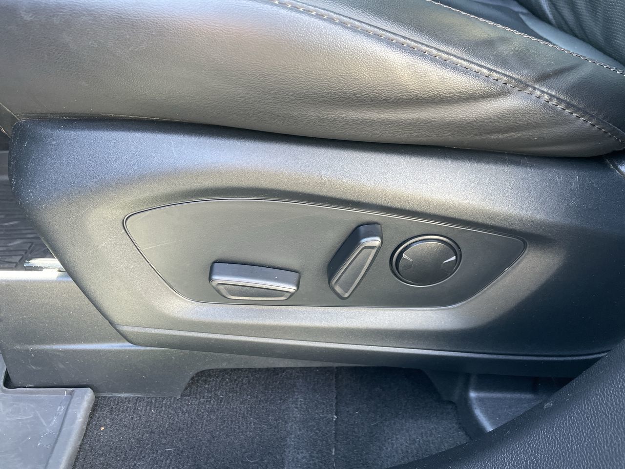 2023 Ford Explorer in Langley, British Columbia