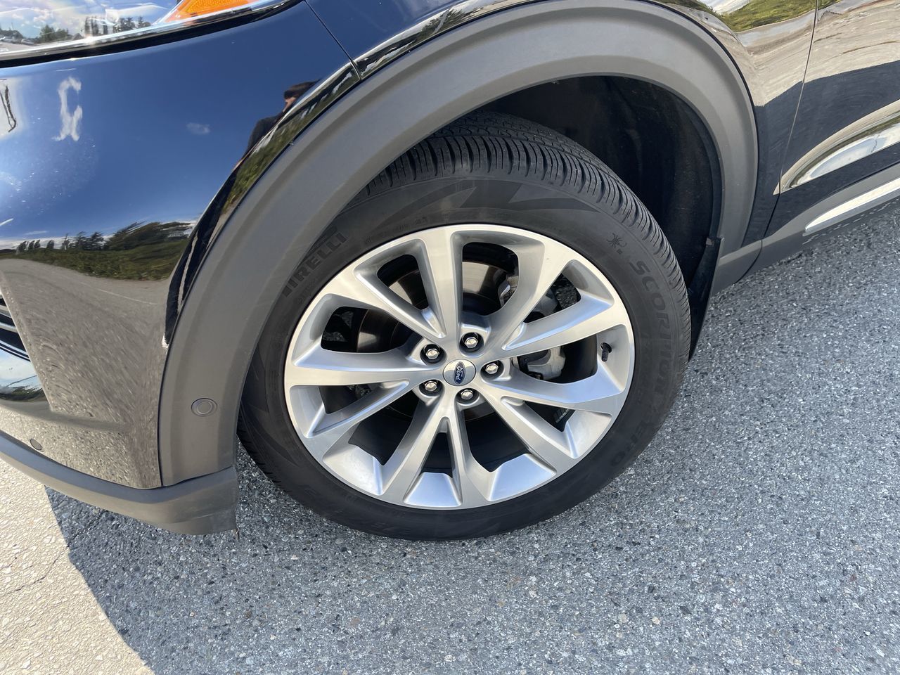 2023 Ford Explorer in Langley, British Columbia