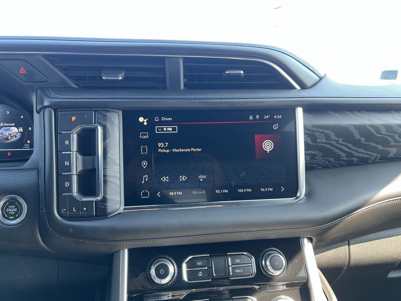 2023 GMC Yukon XL in Langley, British Columbia