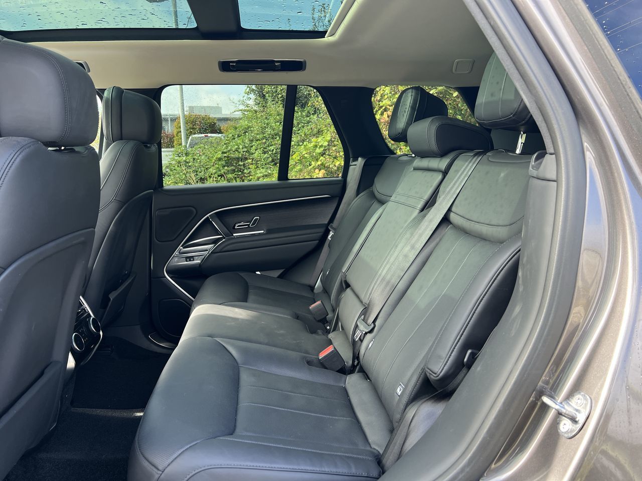 2023 Land Rover New Range Rover