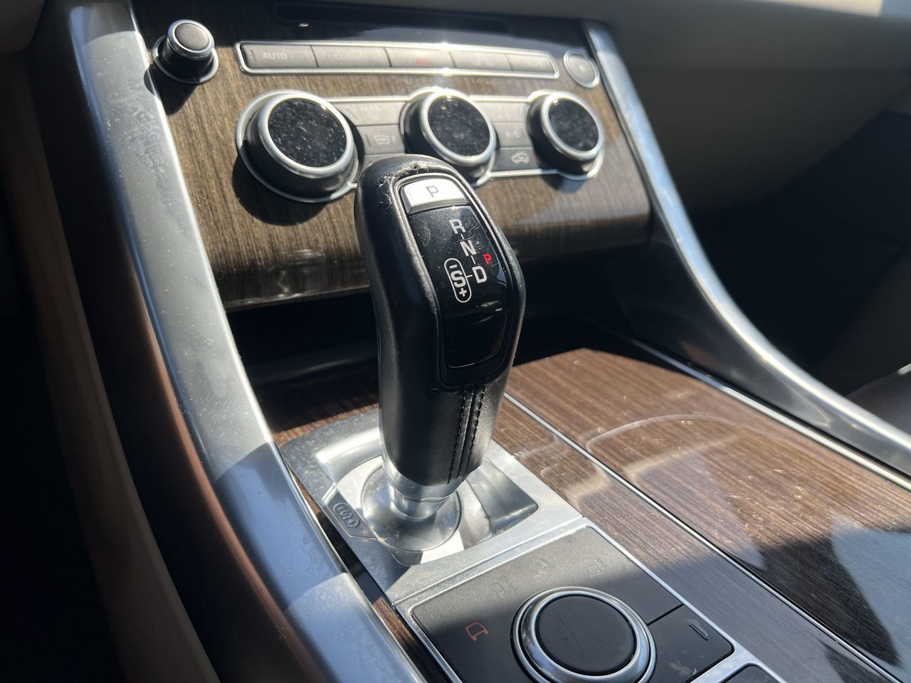 2016 Land Rover Range Rover Sport in Langley, British Columbia