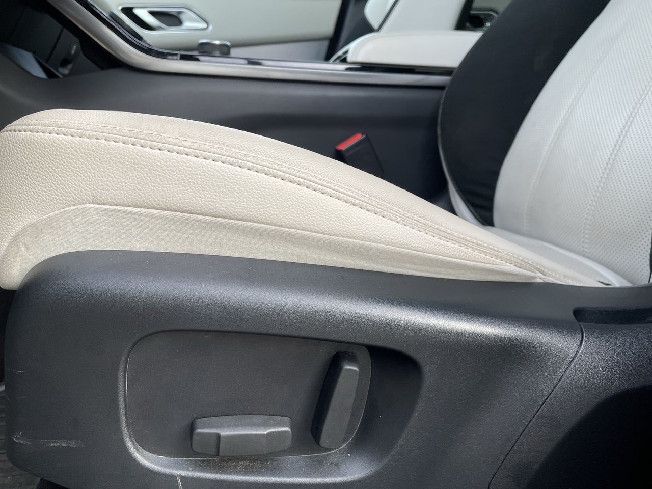 2019 Land Rover Range Rover Velar in Langley, British Columbia