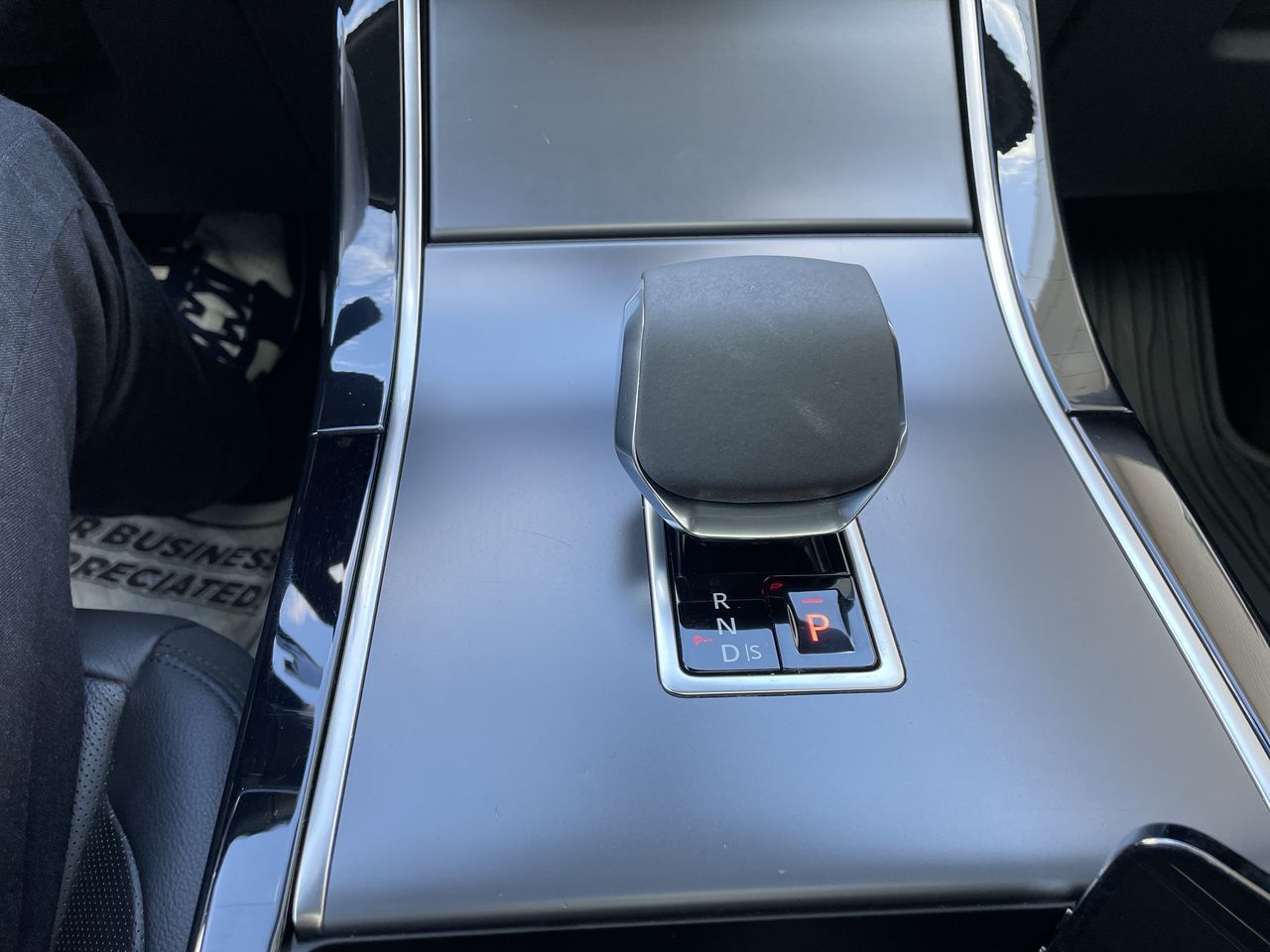 2024  Range Rover Velar