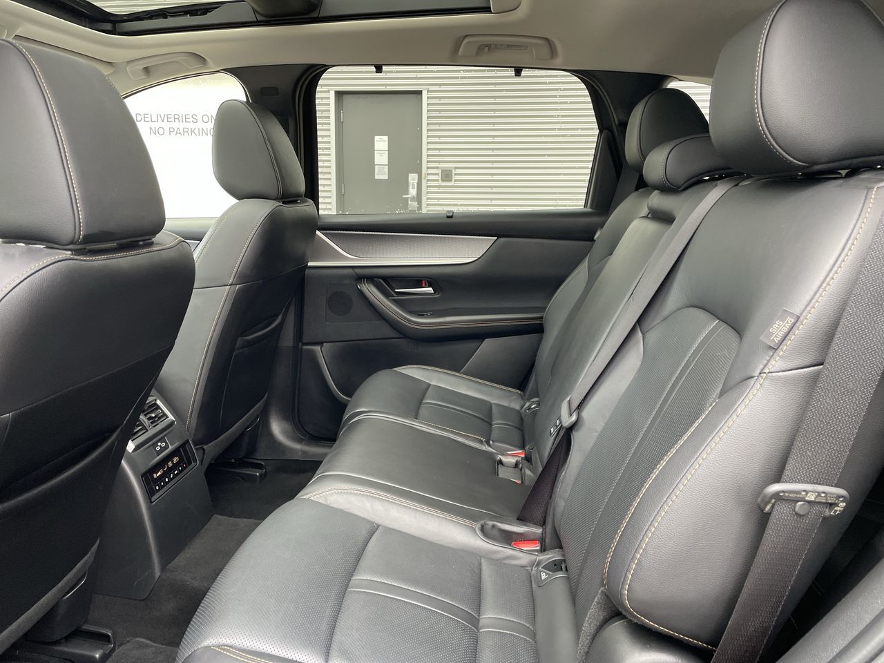 2025 Mazda CX-90 MHEV