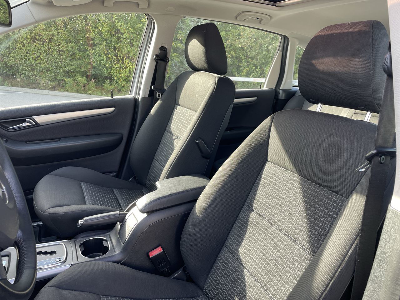 2010 Mercedes-Benz B200