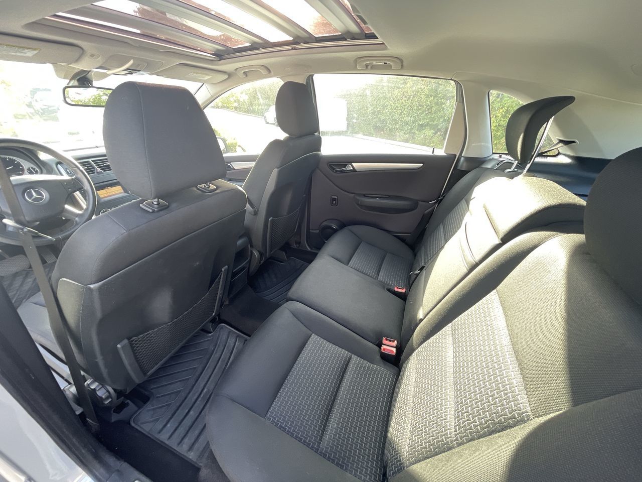 2010 Mercedes-Benz B200