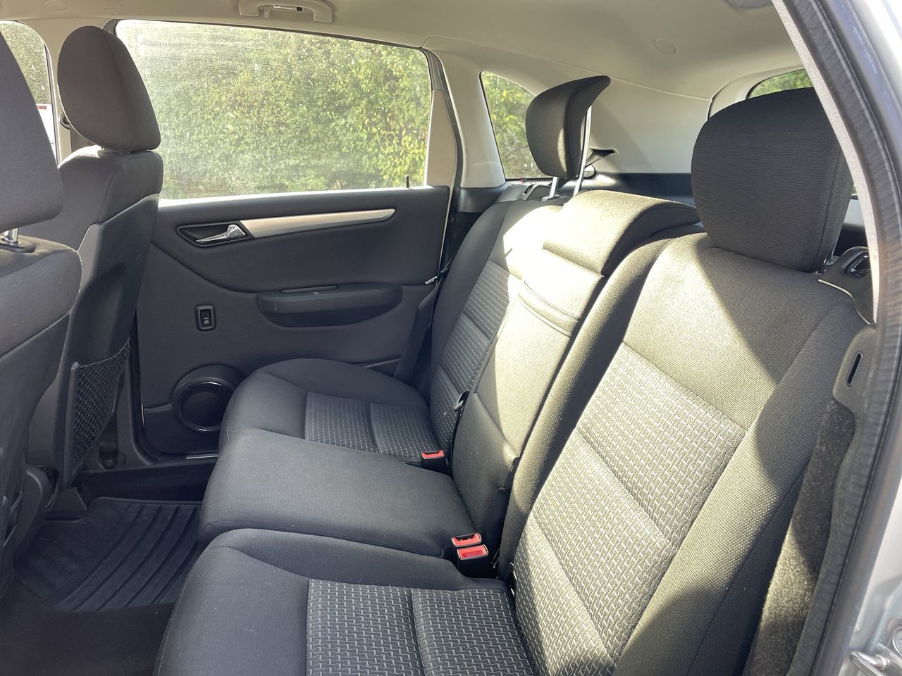2010 Mercedes-Benz B200