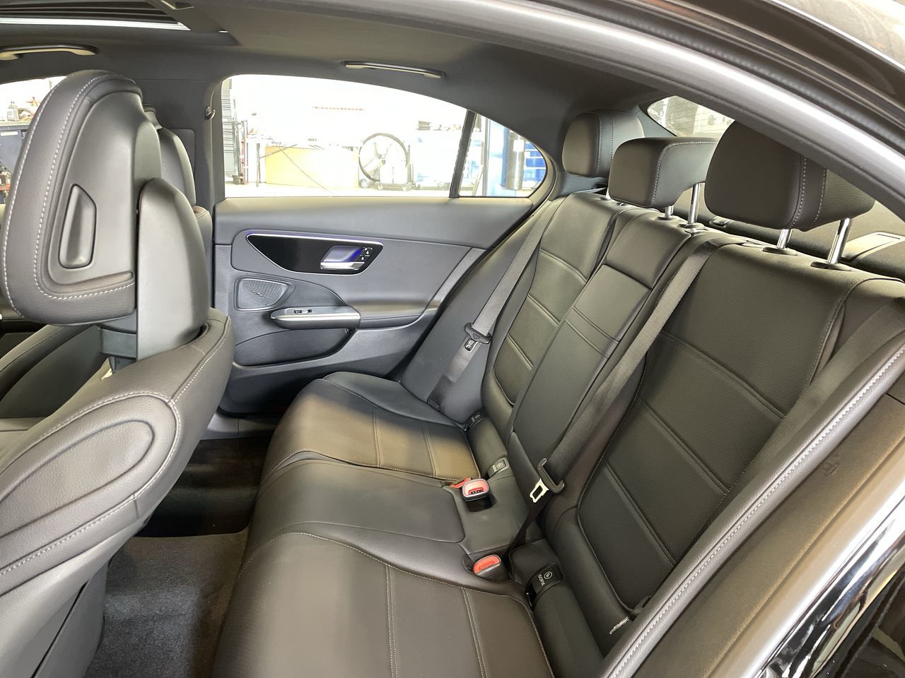 2026 Mercedes-Benz C300