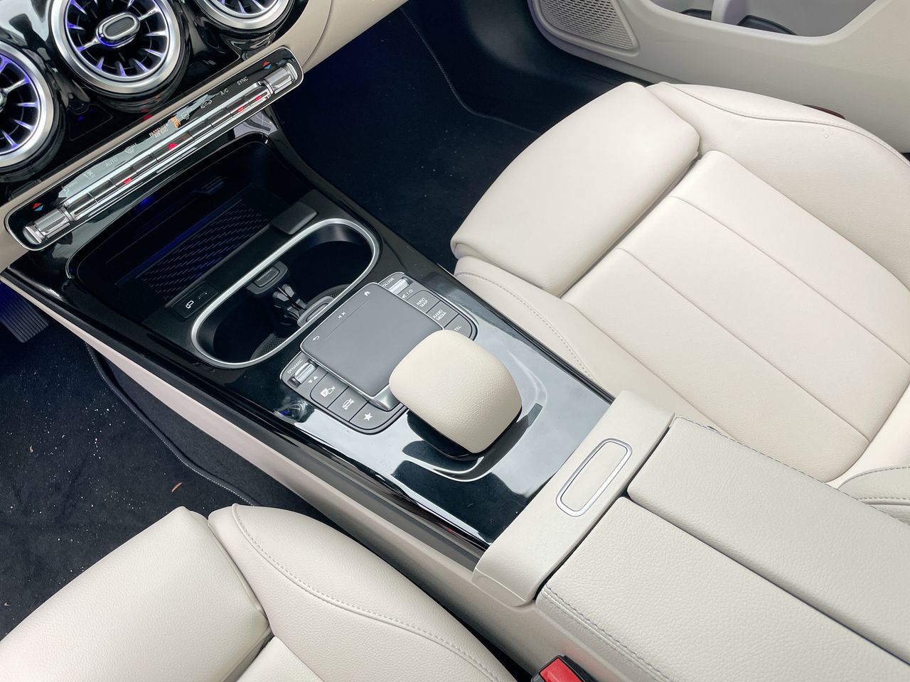 2023 Mercedes-Benz CLA250