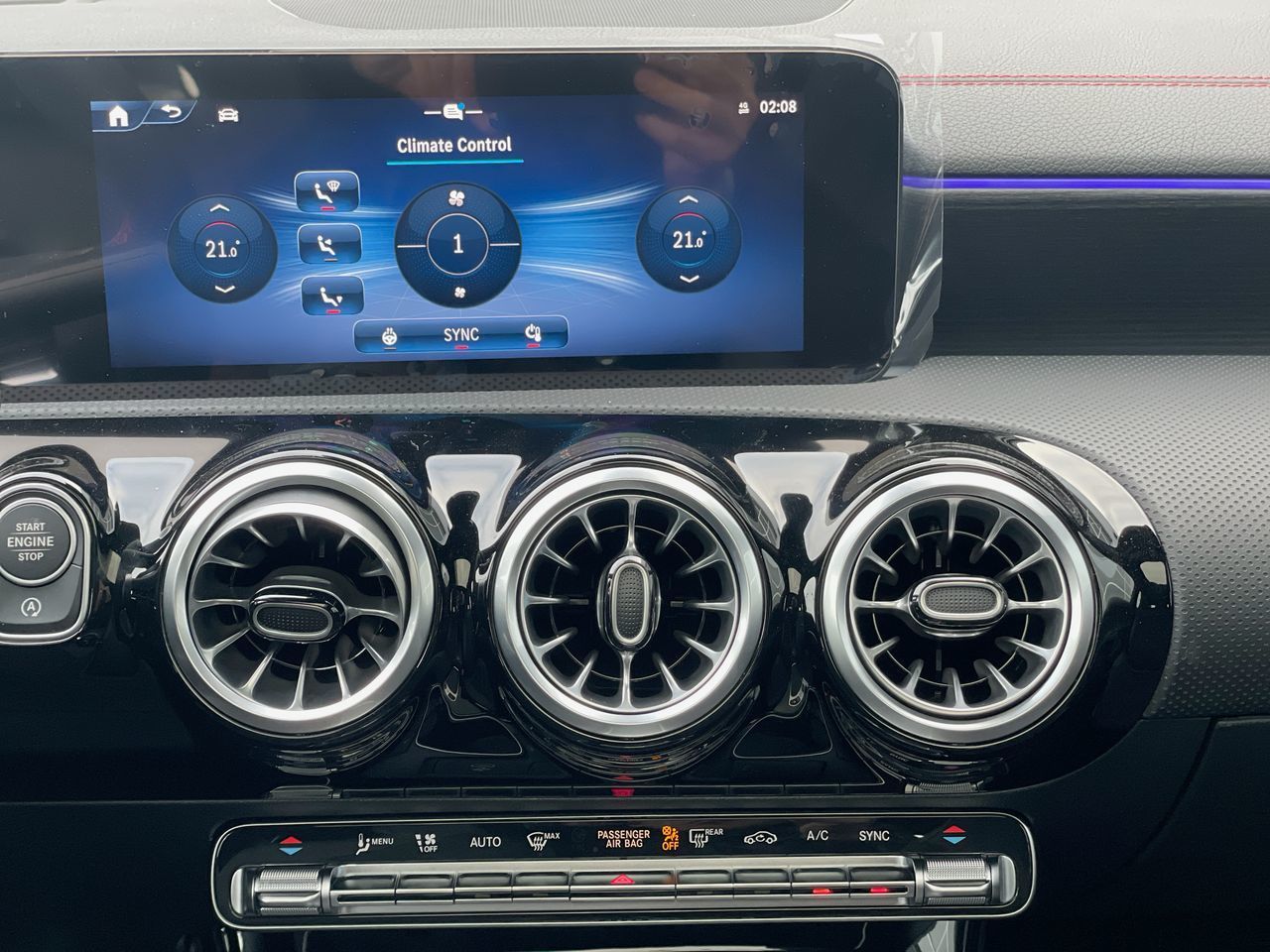 2025 Mercedes-Benz CLA250