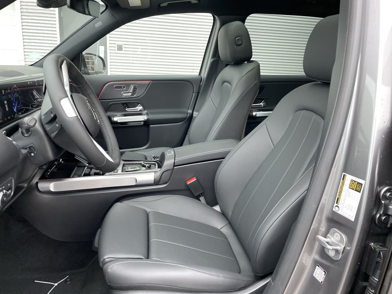 Mercedes-Benz EQB  2025 à Langley, Colombie-Britannique