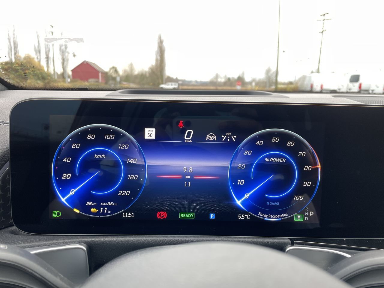 Mercedes-Benz EQB  2025 à Langley, Colombie-Britannique