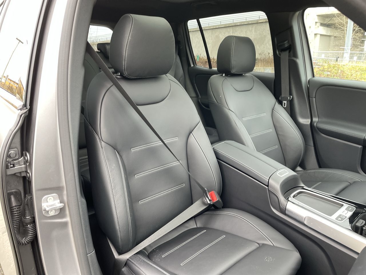 Mercedes-Benz EQB  2025 à Langley, Colombie-Britannique