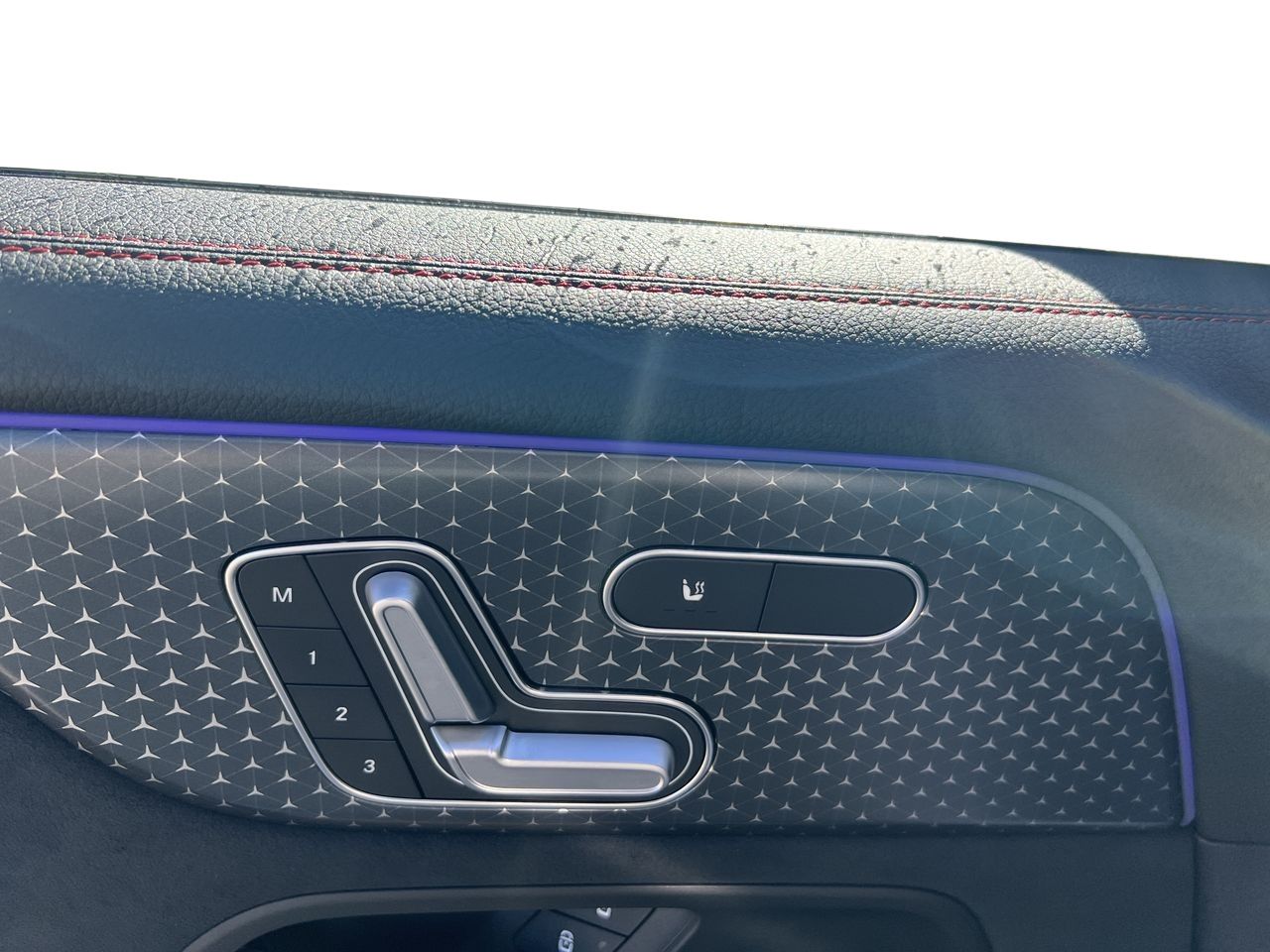 2024 Mercedes-Benz EQB300