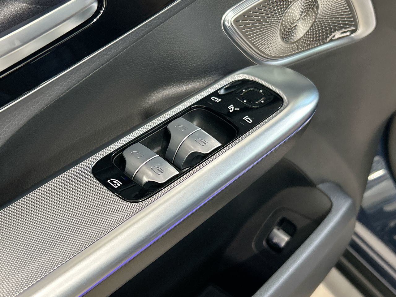 Mercedes-Benz EQE350  2023 à Langley, Colombie-Britannique