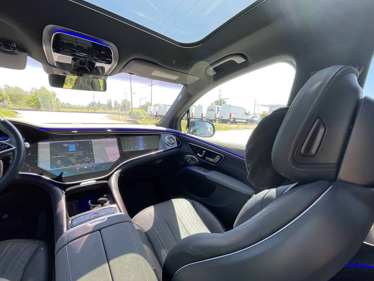 2023  EQS580