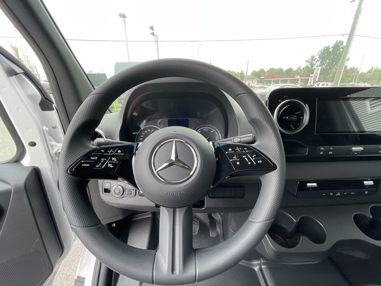 Mercedes-Benz ESprinter Cargo Van  2024 à Langley, Colombie-Britannique