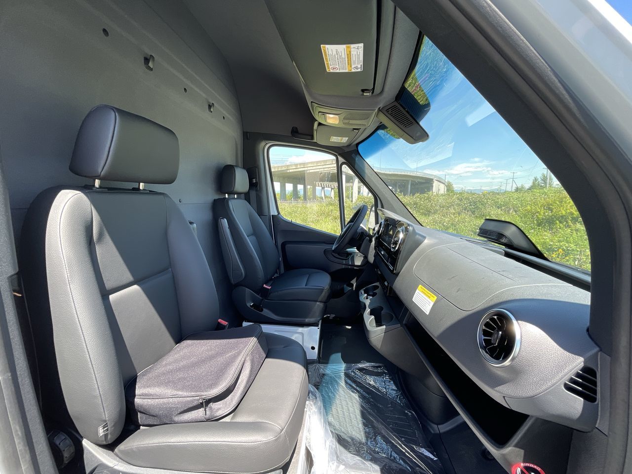 Mercedes-Benz ESprinter  2025 à Langley, Colombie-Britannique