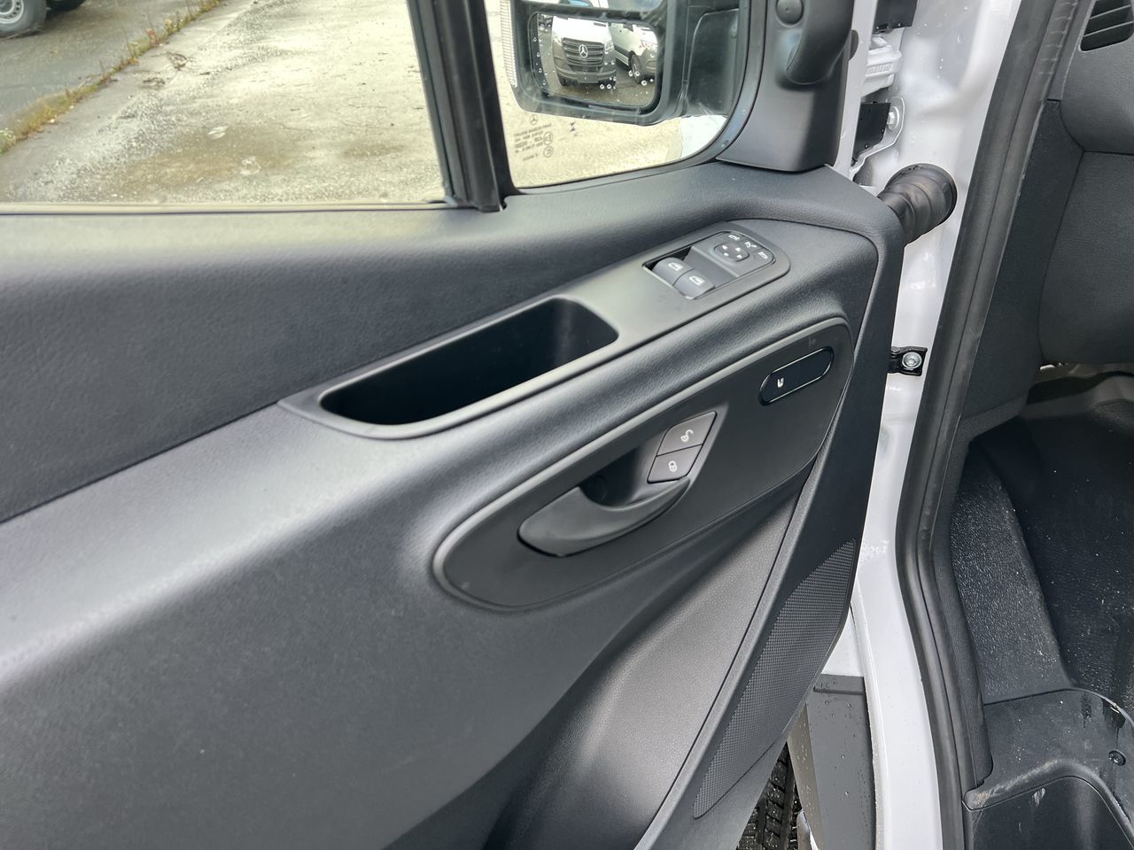 Mercedes-Benz ESprinter  2025 à Langley, Colombie-Britannique