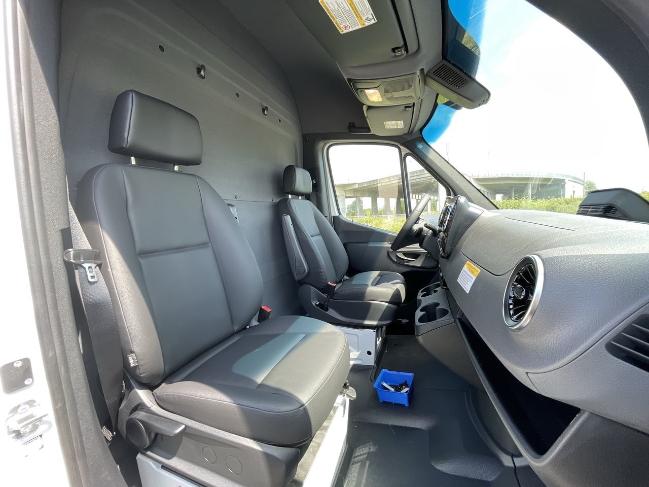 2025 Mercedes-Benz ESprinter