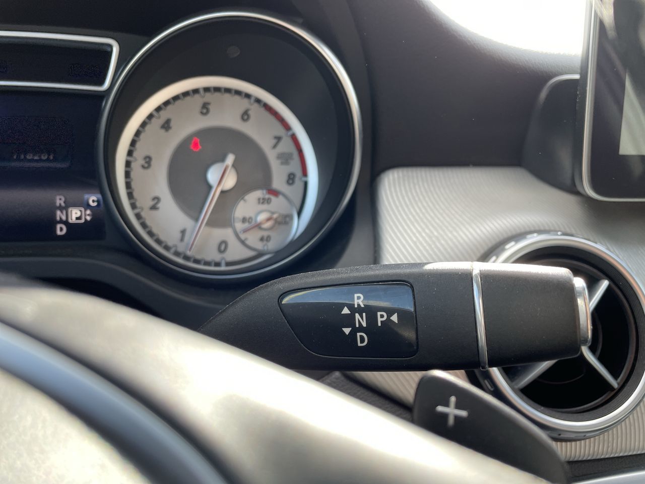 2017 Mercedes-Benz GLA250