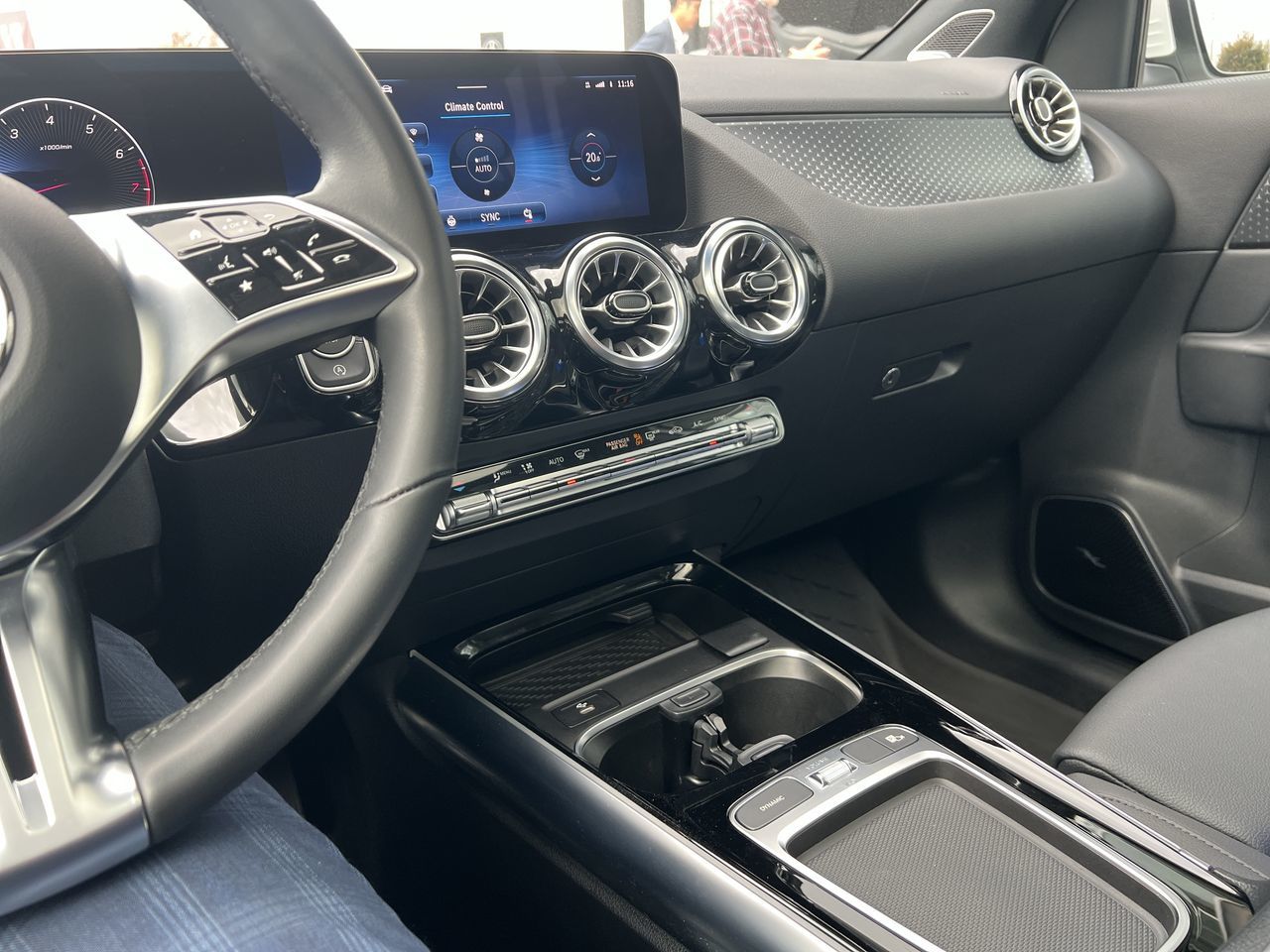 2025 Mercedes-Benz GLA250