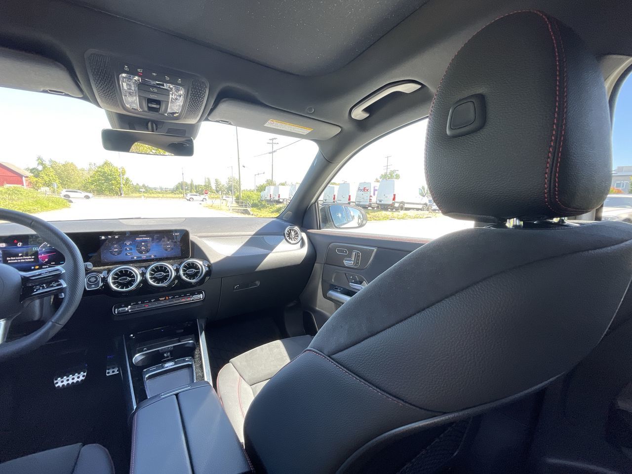 2025 Mercedes-Benz GLA250