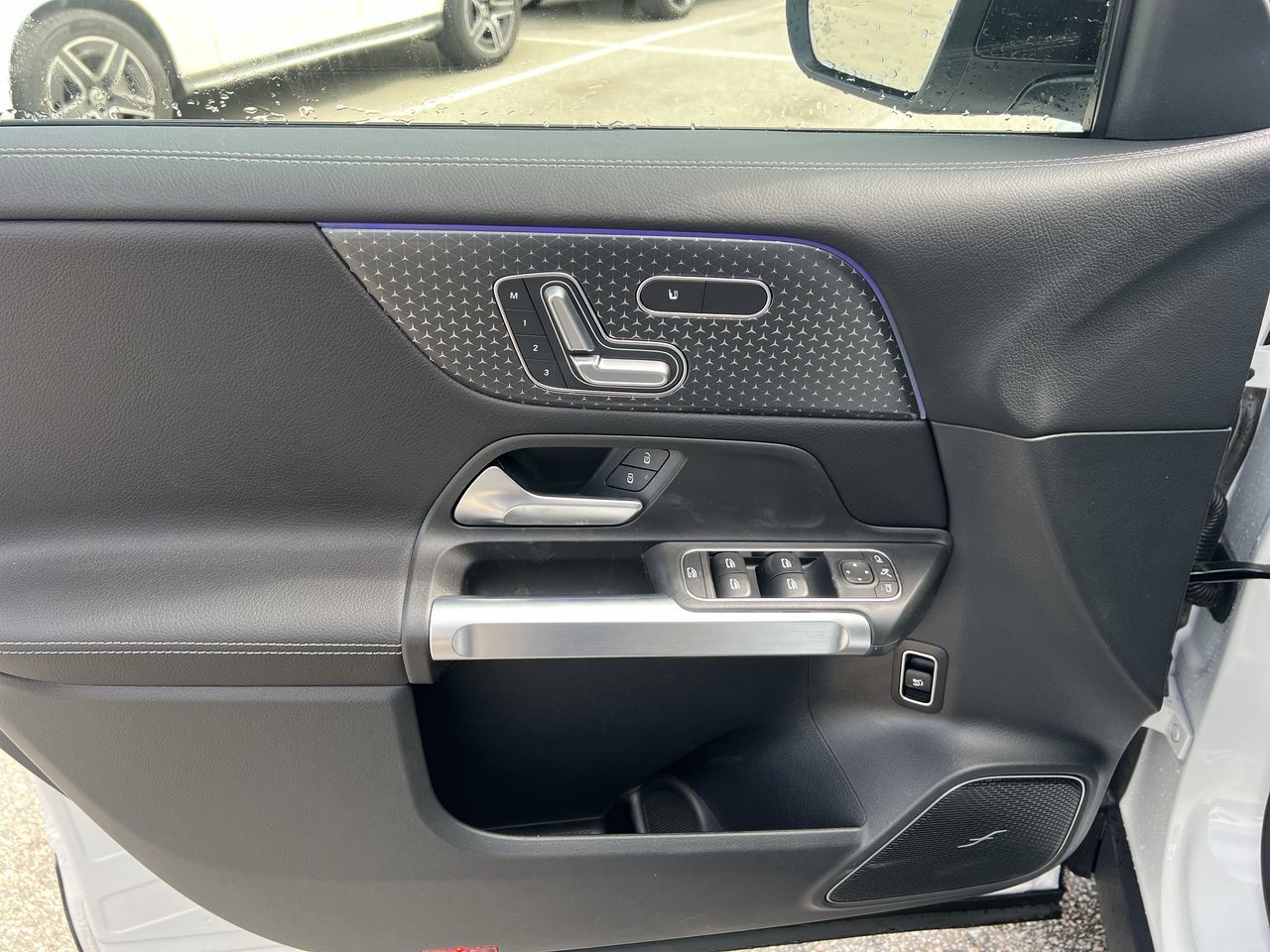 Mercedes-Benz GLB  2025 à Langley, Colombie-Britannique