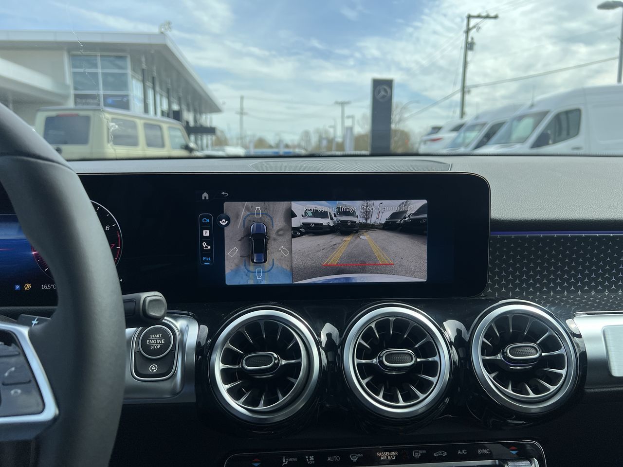 Mercedes-Benz GLB  2025 à Langley, Colombie-Britannique