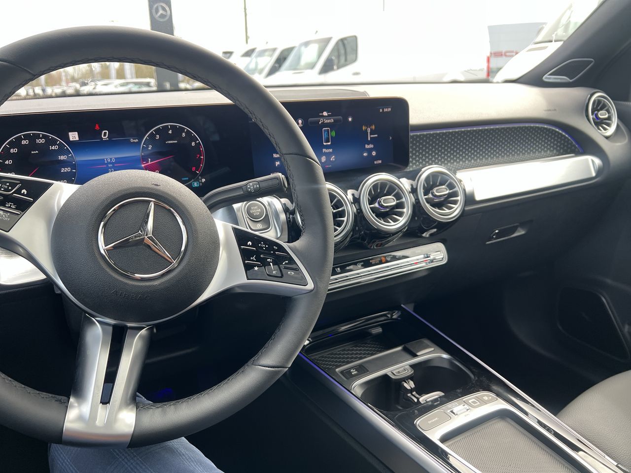 Mercedes-Benz GLB  2025 à Langley, Colombie-Britannique