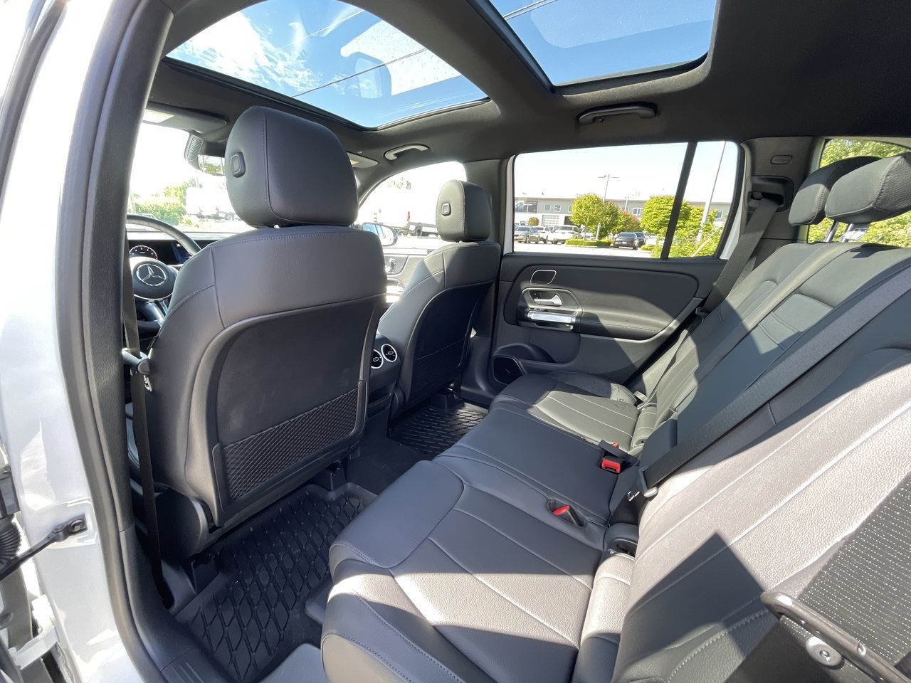 Mercedes-Benz GLB  2025 à Langley, Colombie-Britannique