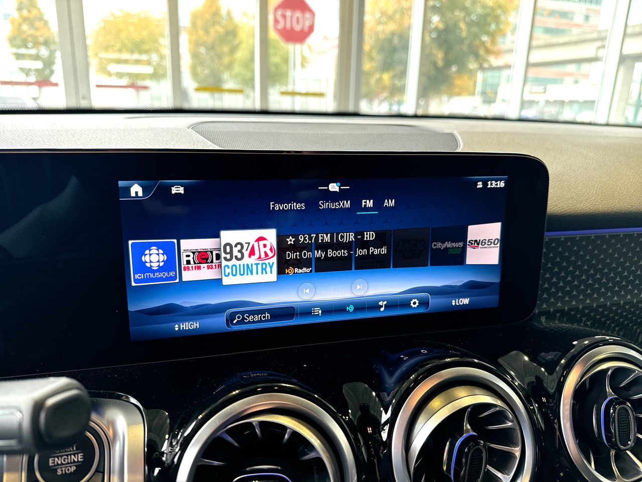 Mercedes-Benz GLB  2025 à Langley, Colombie-Britannique