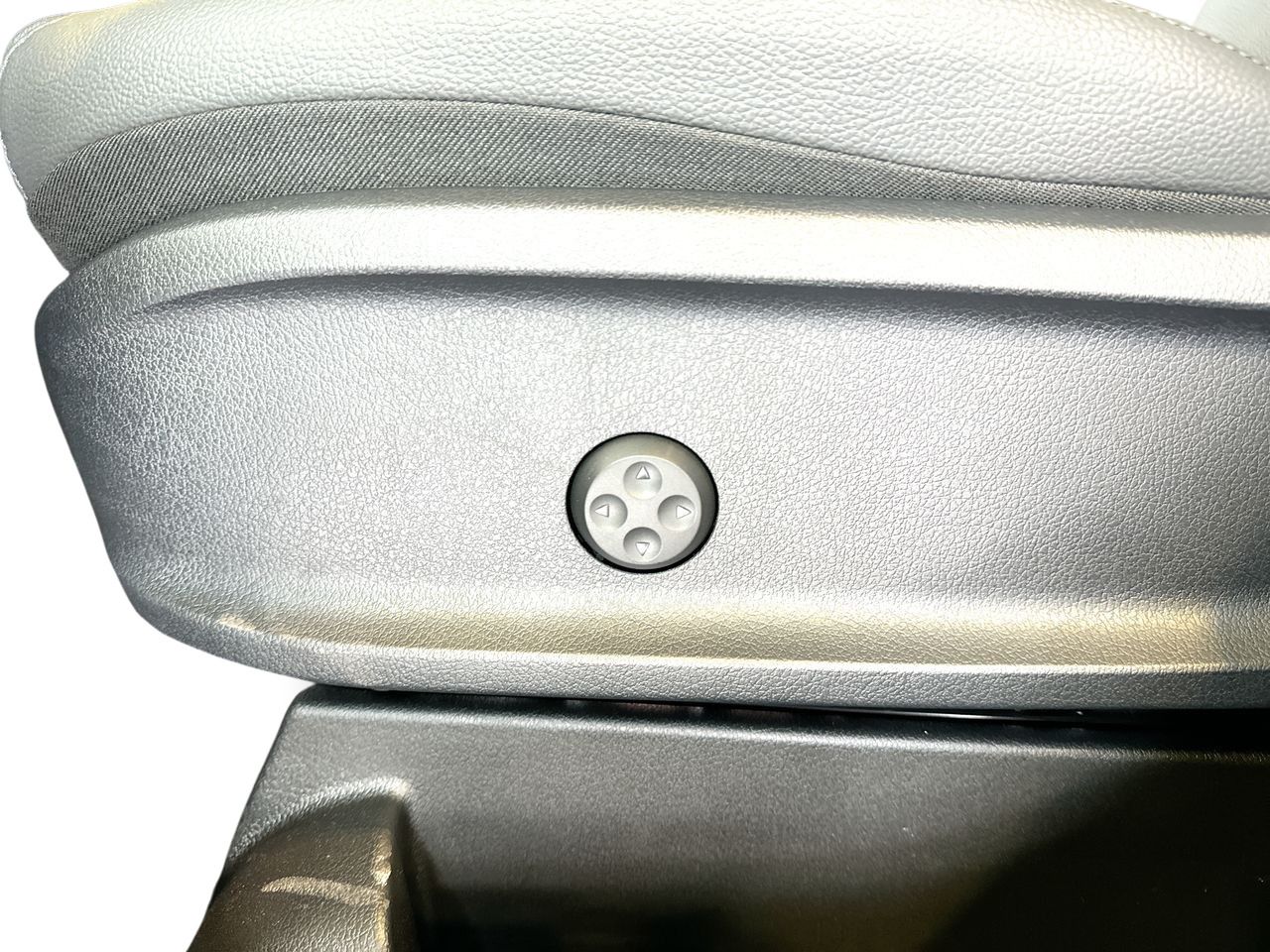 Mercedes-Benz GLB  2025 à Langley, Colombie-Britannique