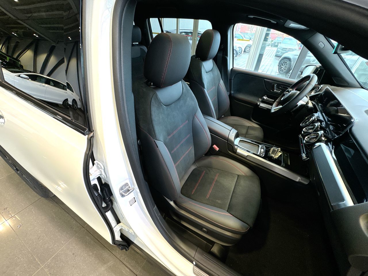 2025 Mercedes-Benz GLB in Langley, British Columbia